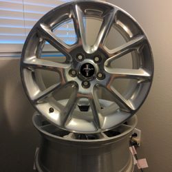 Ford Mustang (OEM) 18 Inch Rims