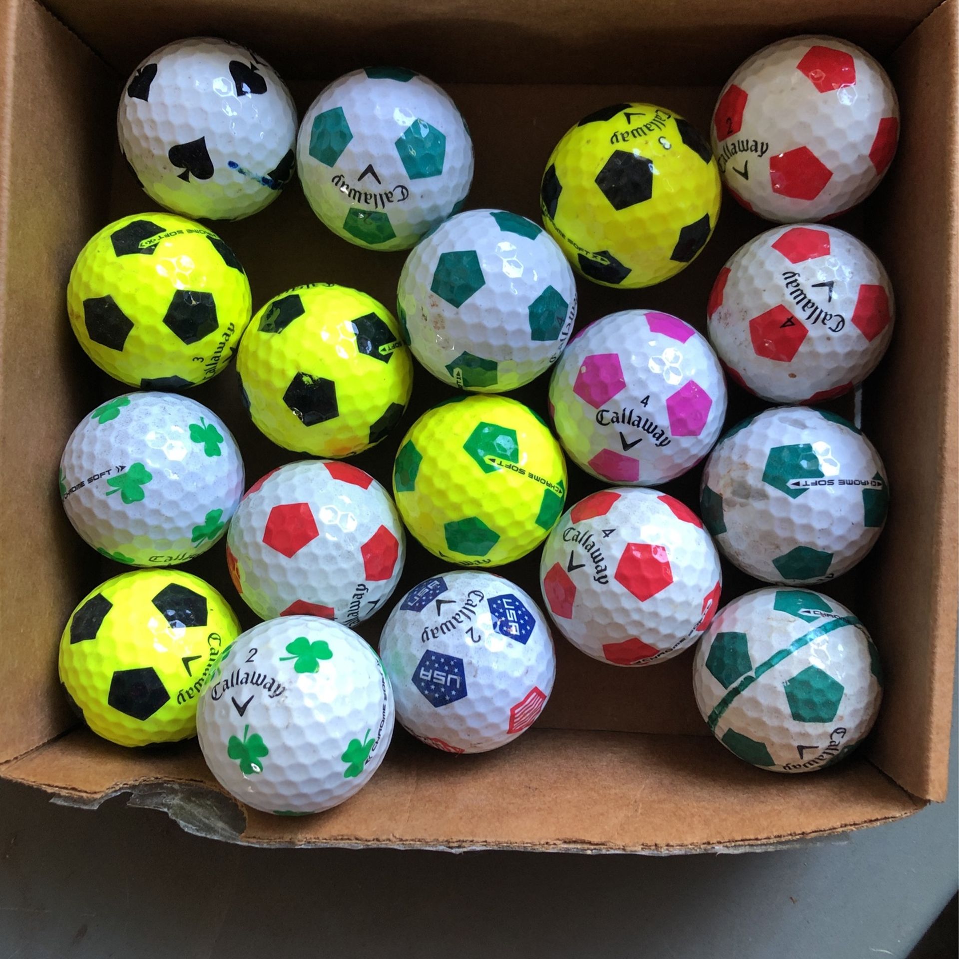 Box Of Callaway Truvis Golf Balls 18 Toal