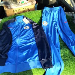 Camisa y Jacket Del America  2xl (Mide 22 Pulgadas De LADO A LADO)