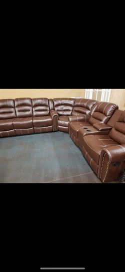 3p brown pinhead leather sectional with 4 recliners