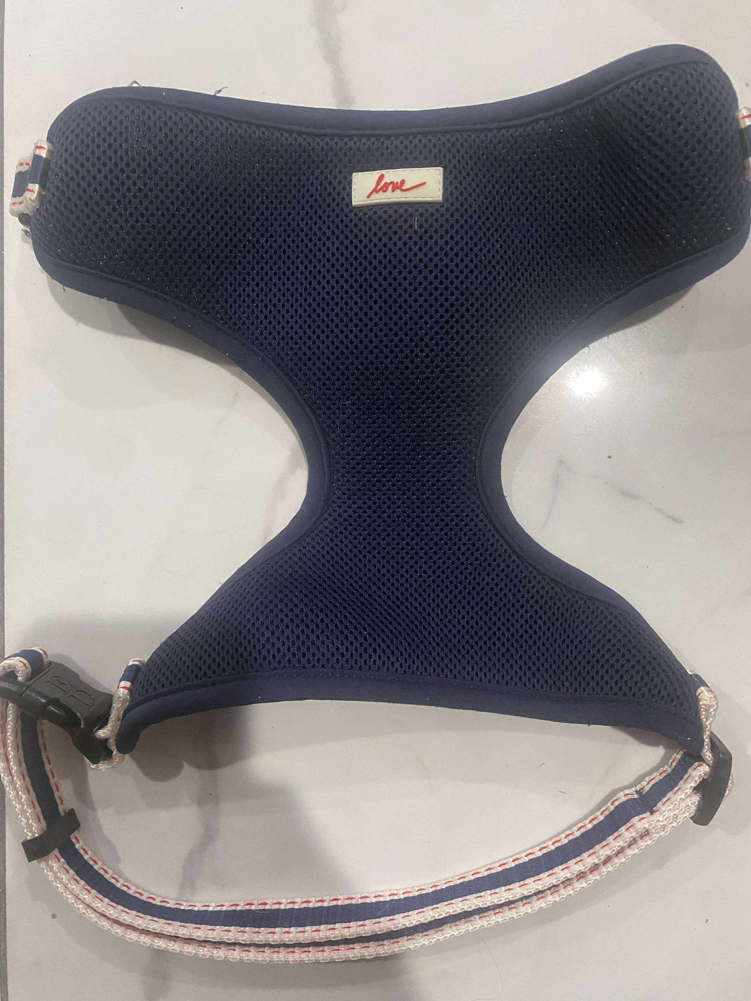 Ellen Degeneres Dog Comfort Harness, Love, Blue Red White Size Medium