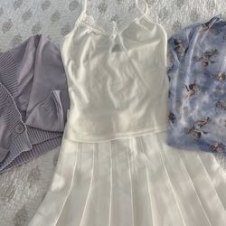 Cute 4 Pieces Set Like New