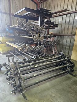 SCISSOR HOIST FOR DUMP TRUCKS OR TRAILER KITS COMES ALL COMPLETED PISTON,HOSE, REMOTE CONTROL,SCISSOR HOIST AND ACCESSORIES DIFERENT PRICES DEPEND CAP