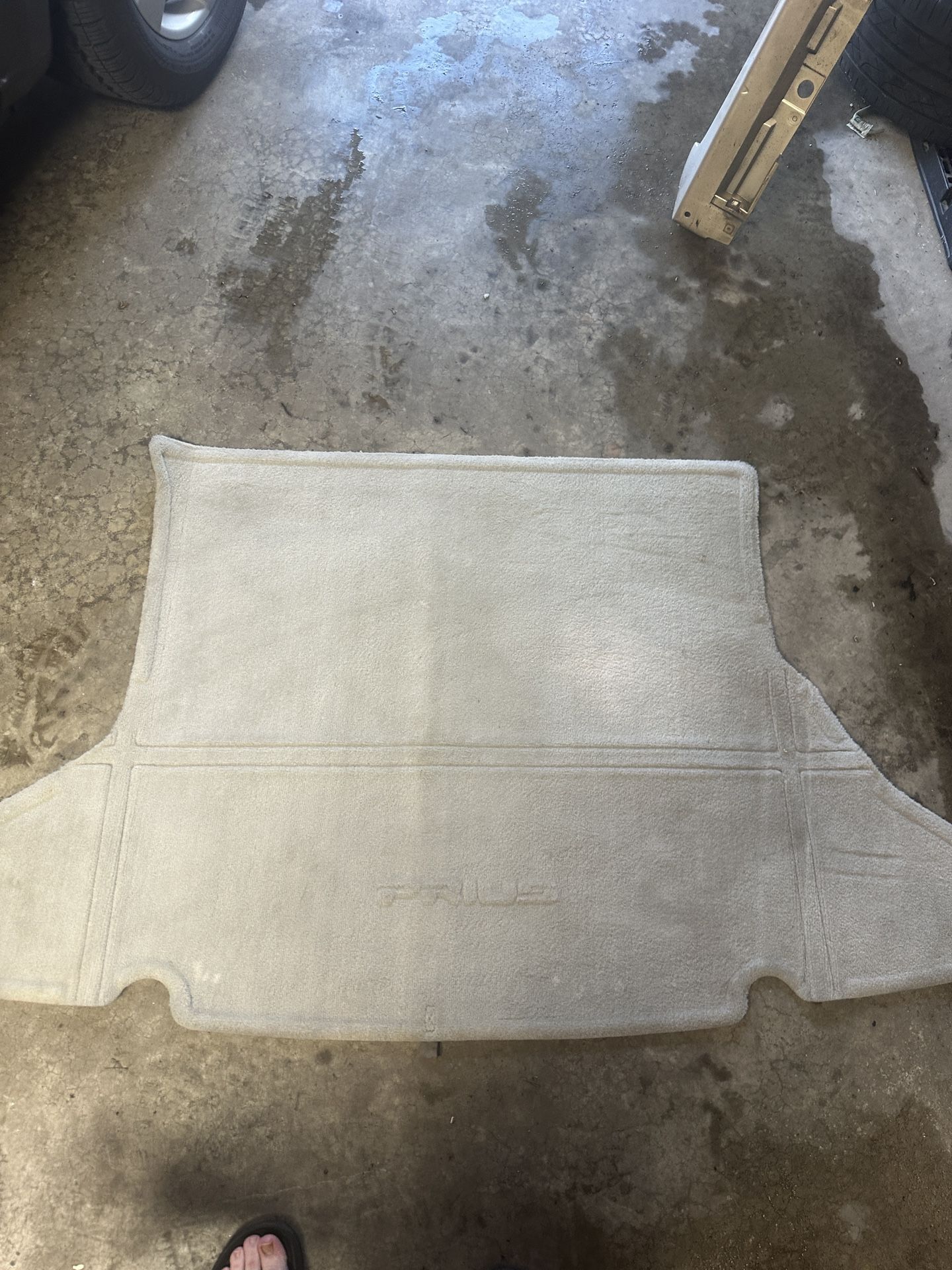 Toyota Prius trunk floor mat plus trunk cargo cover