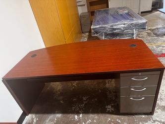 OFFICE/HOME DESK EXECUTIVE DESK