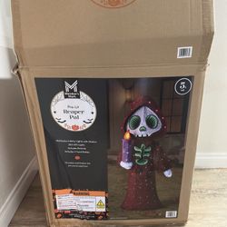 In Or Outdoor Halloween Prop
