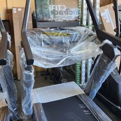 2025 Model Nordictrack X24 Treadmill   - 24" ifit screen  - 40% incline- 2200$