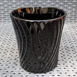 5.25"H x 5"L round black twist wave ribbed ceramic flower succulent plant container pot planter bowl