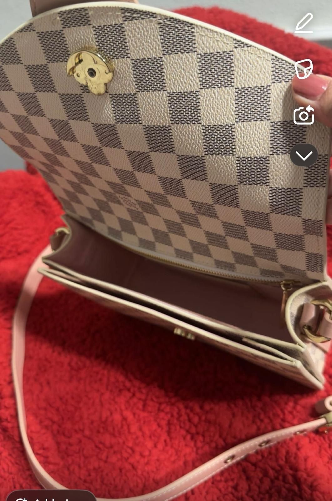 Louis Vuitton Bag Crème