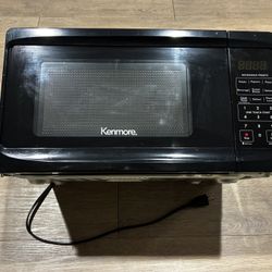 Kenmore microwave oven