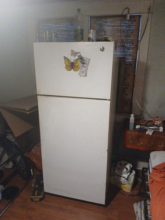 General Electric Refrigerator