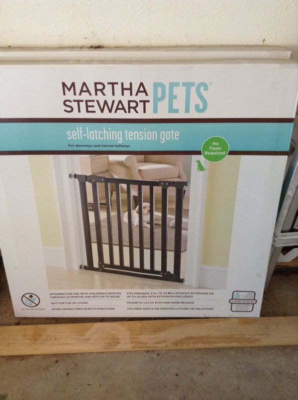 Martha Stewart pet gate new in box