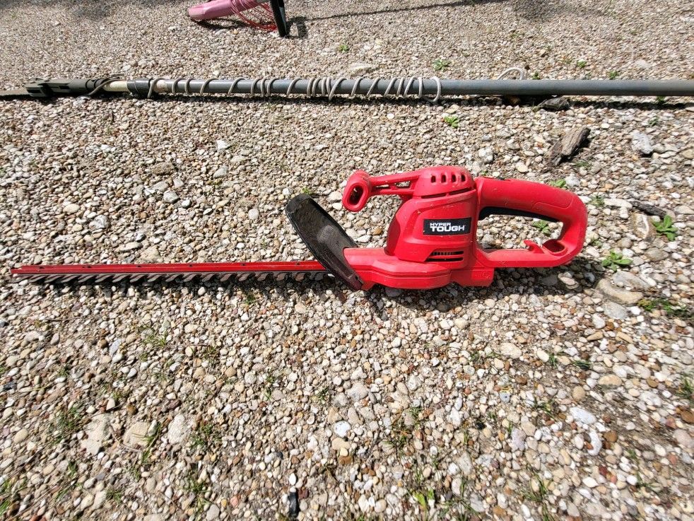 Hyper tough store electric hedge trimmer