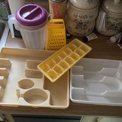 Mixed Lot Kitchen Items