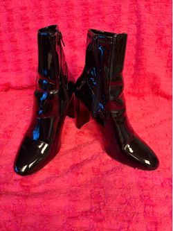ALDO Black Patent Ankle Boots Size 9