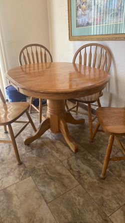 Table and 4 chairs