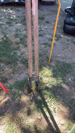Post hole diggers