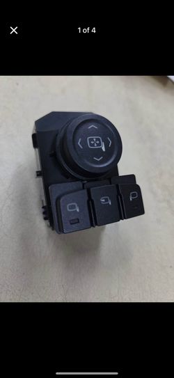 NEW OEM Factory 14-18Chevy Silverado Power Folding Switch/Button and GMC Sierra Power FoldingMirror