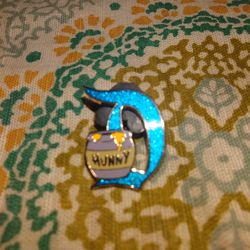 Disney glitter honeypot pin