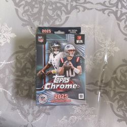 2025 Topps NFL Chrome Football Trading Card Hanger Box