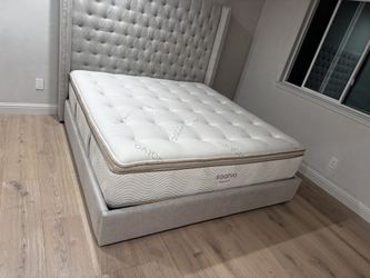 Brand New Saatva HD California/ King and Queen Mattresses. Free delivery