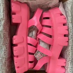 Steve Madden Echo Sandal 