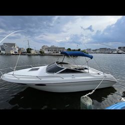 1996 Sea Ray 230 Overnighter – $8,500 (Mystic Island, NJ) Includes Dual-Axle Trailer (Titles in Hand)