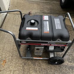 Briggs and Stratton 5500 W generator