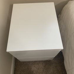 2 White Nightstands 
