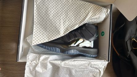 Nike Jordan 11 gamma sz 12