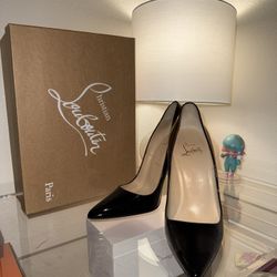 Loubiton Heels Size 37.5b