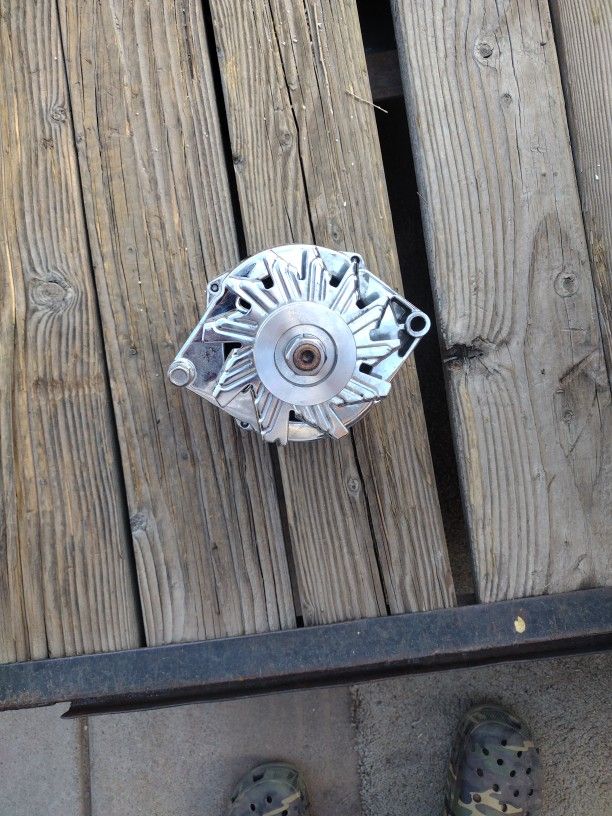 $100 1985 Chevy 350 Chrome Alternator 