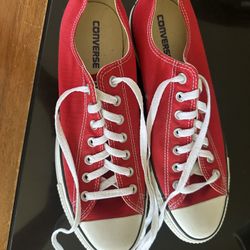 Red Converse 