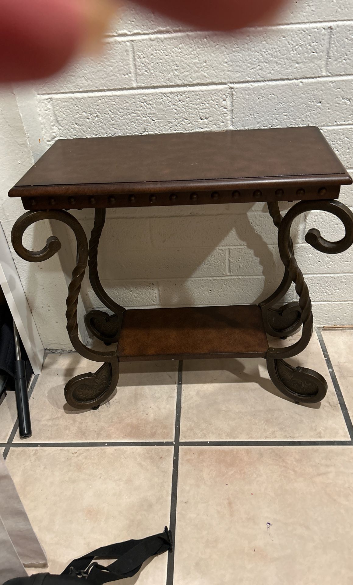 Sofa End Table By Ashley Furniture