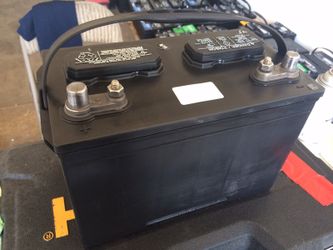 Marine deep cycle batteries
