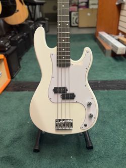 🎸 Glarry 4-String Electric Bass Guitar Starter Bundle – White