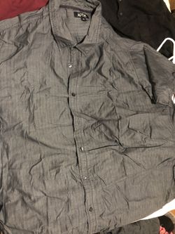 2x short sleeve button up nice material
