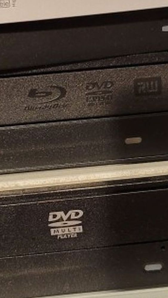 DVD Players, Writers And 1 BluRay