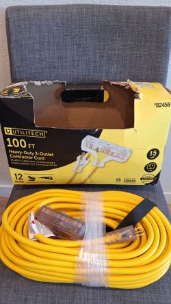 100 FT Heavy-Duty 3- Oulet Contractor Cord