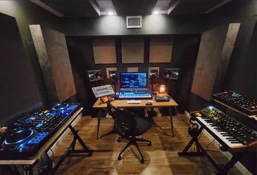 Arturia AudioFuse Studio (Like New)