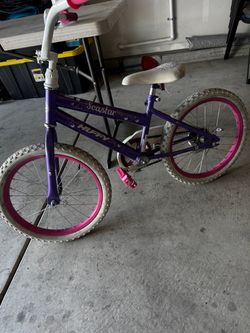Girls bike