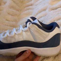 Diffused 11s Lows, Jordan 1 High OG Unc Toe, Nike Dunks University Blue Athletic Department.