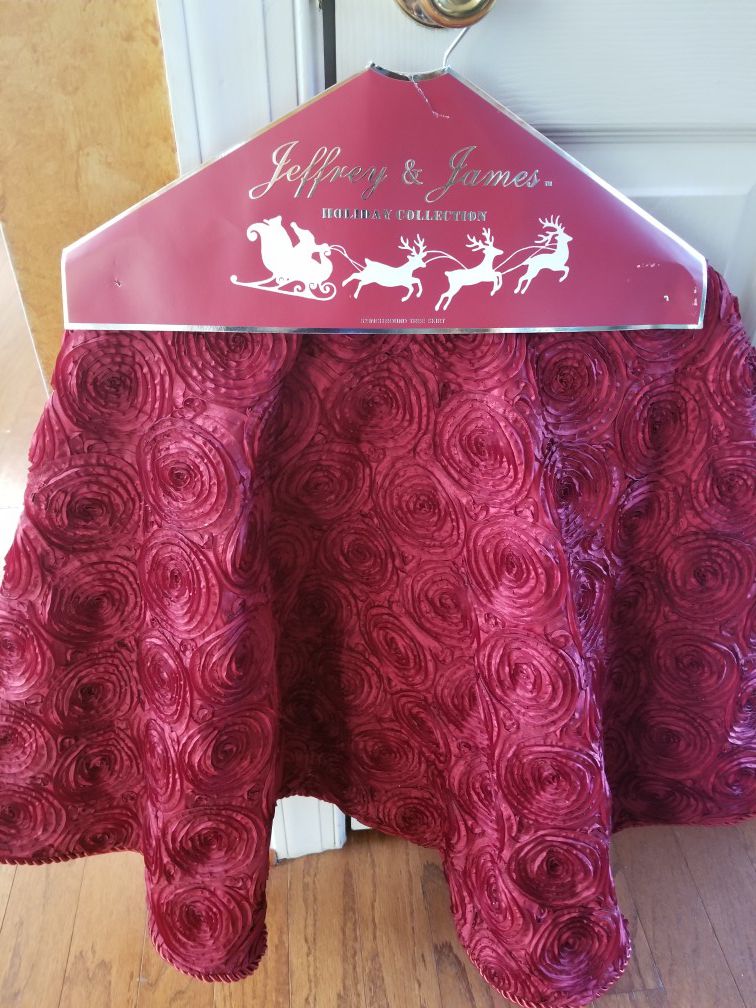 New 52" Burgundy Red Tree Skirt