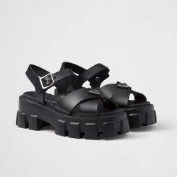 Prada Monolith rubber sandals Size 8 Or 38 Eu 