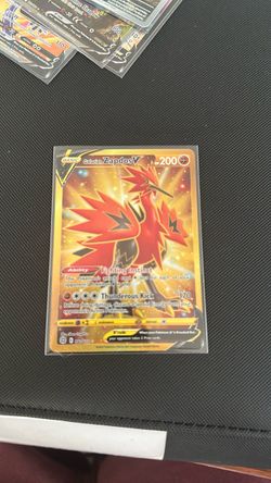 Galarian Zapdos V Pokémon Card Full Art