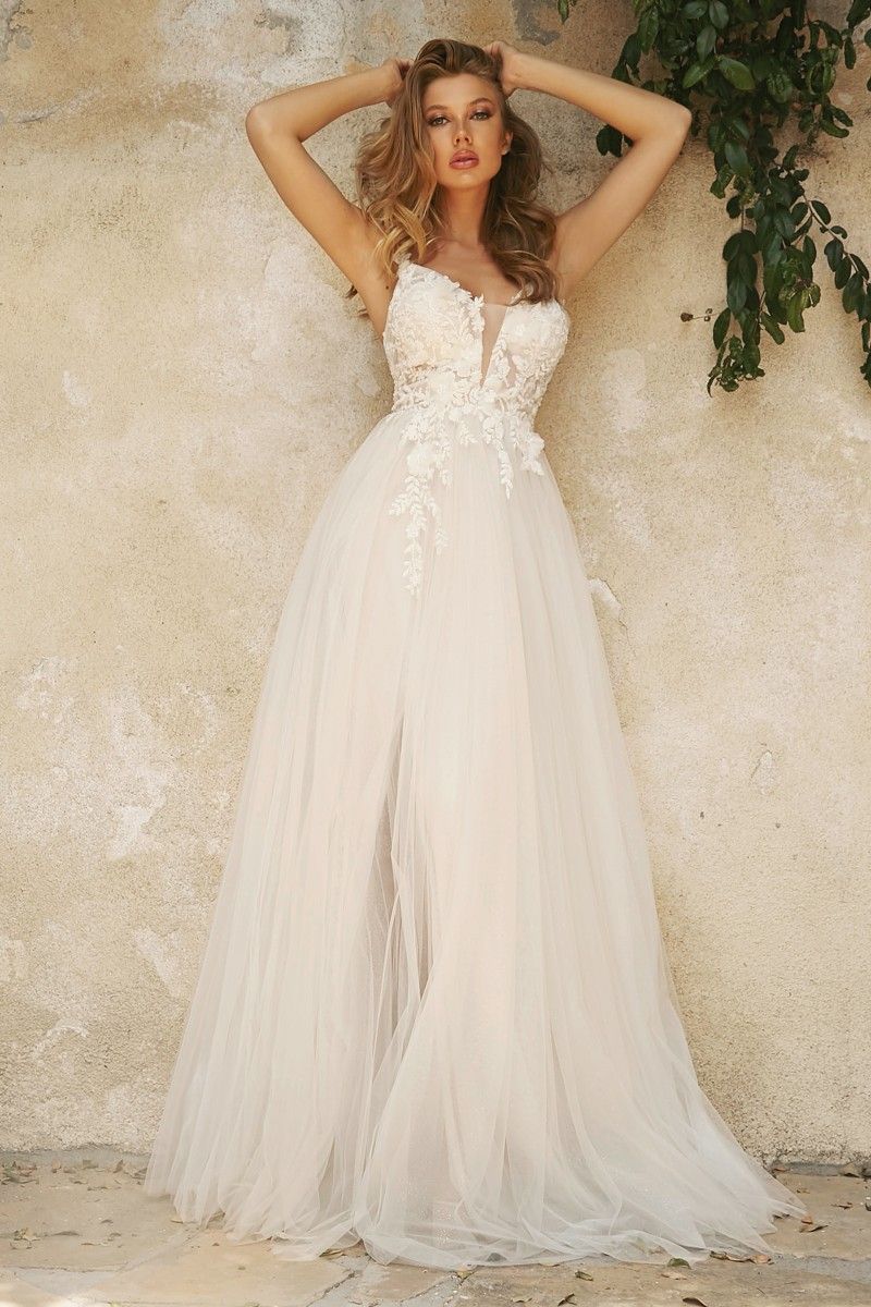 LADivine By Cinderella Divine Wedding Gown Size 4 CB072W