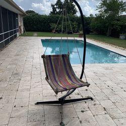 Swinging Chair With Frame..