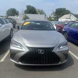 PRE-OWNED 2019 Lexus ES 350 F Sport FWD 4dr Car