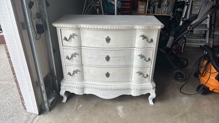 White dresser