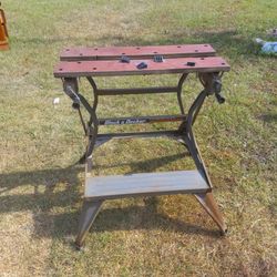 Black And Decker Workbench